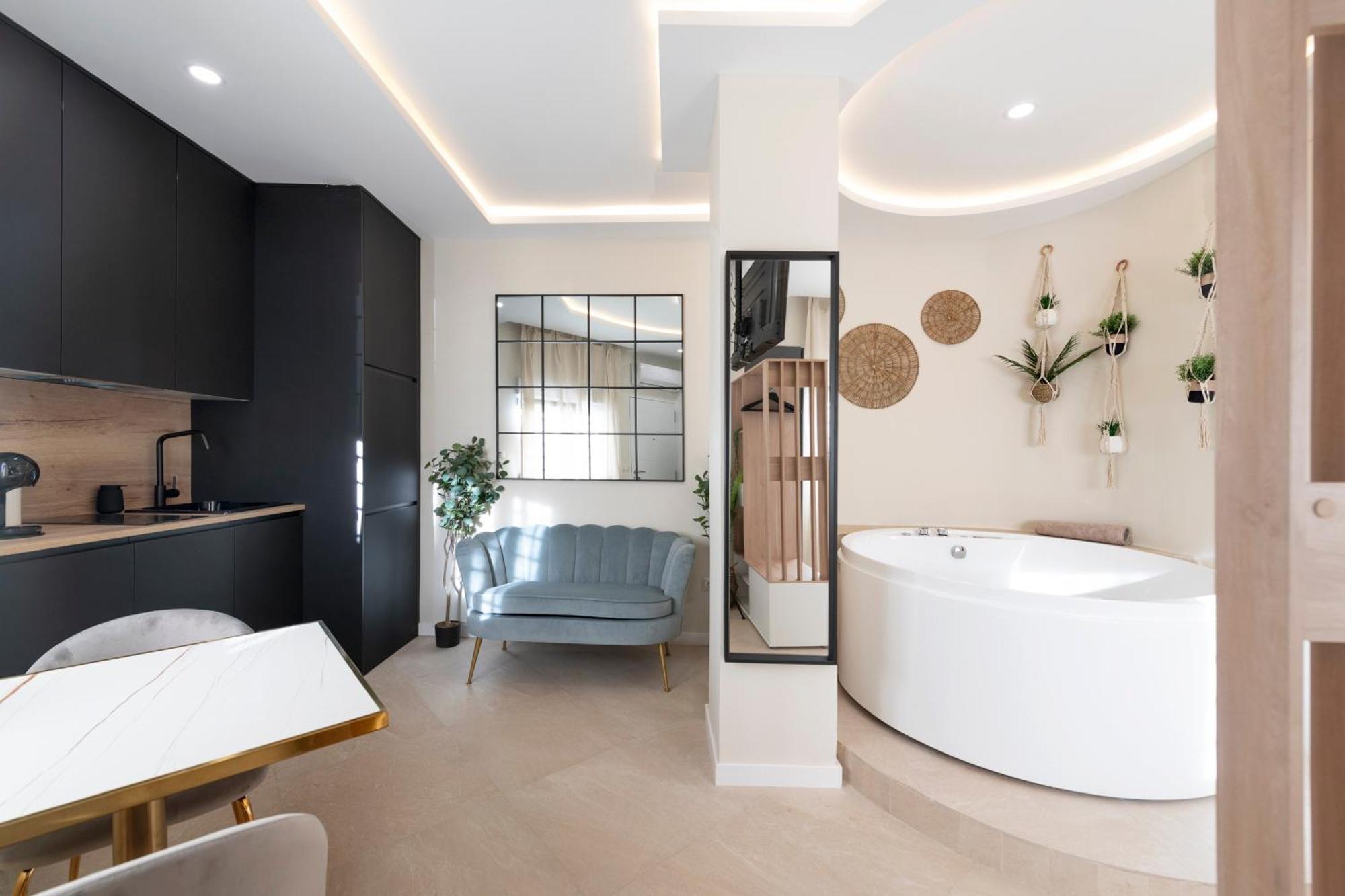 Malaga Boutique V.V Luxury Jacuzzy Appartement Buitenkant foto